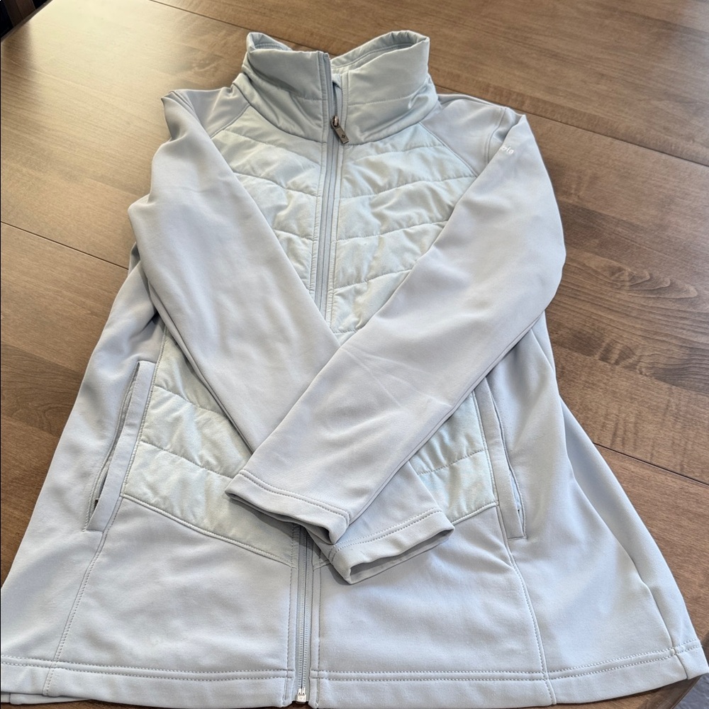 Columbia Women's Soft Gray Jacket